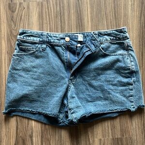 6/28 Universal Thread Vintage Midi denim shorts